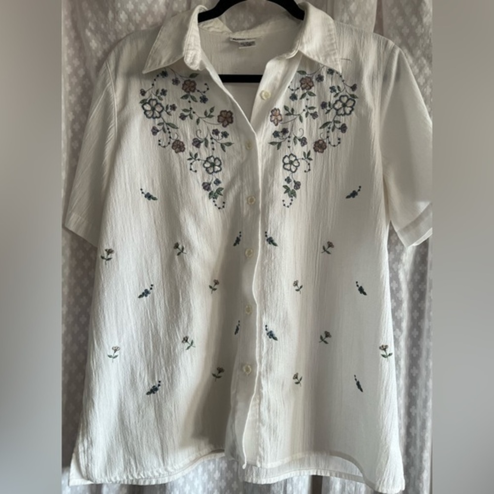 Alfred‎ Dunner women floral embroidered button down shirt